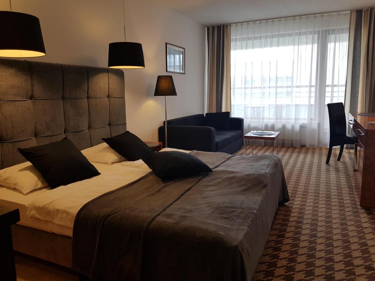 Apartament W Hotelu Sand Kołobrzeg Exteriör bild